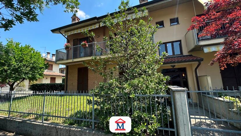 Quadrilocale in Via Giosue' Carducci, Cologno al Serio — foto 5 di 5