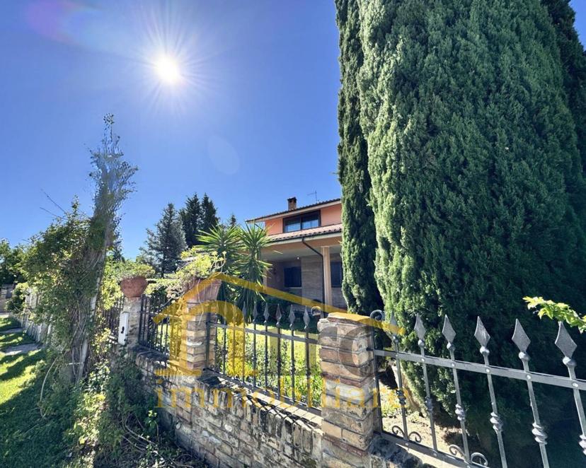 Villa in Contrada Collina 80, Nocciano — foto 5 di 5