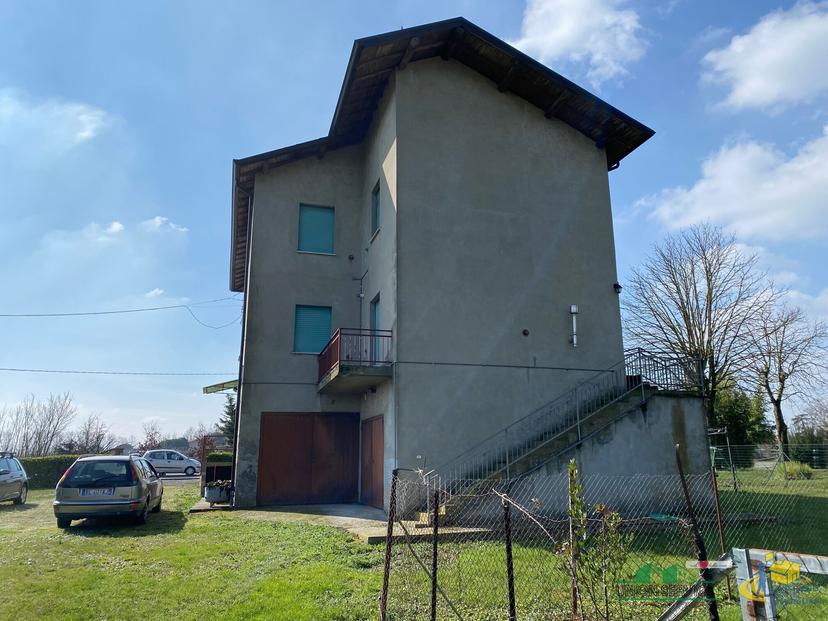 Casa indipendente in Via Chiesuole 6, Noceto — foto 3 di 5