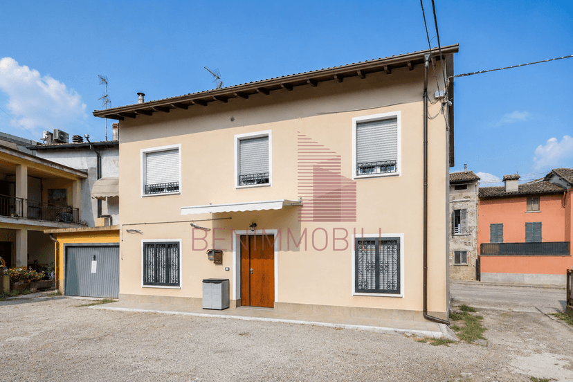 Trilocale in Via a. Diaz 172, San Zeno Naviglio — foto 3 di 5