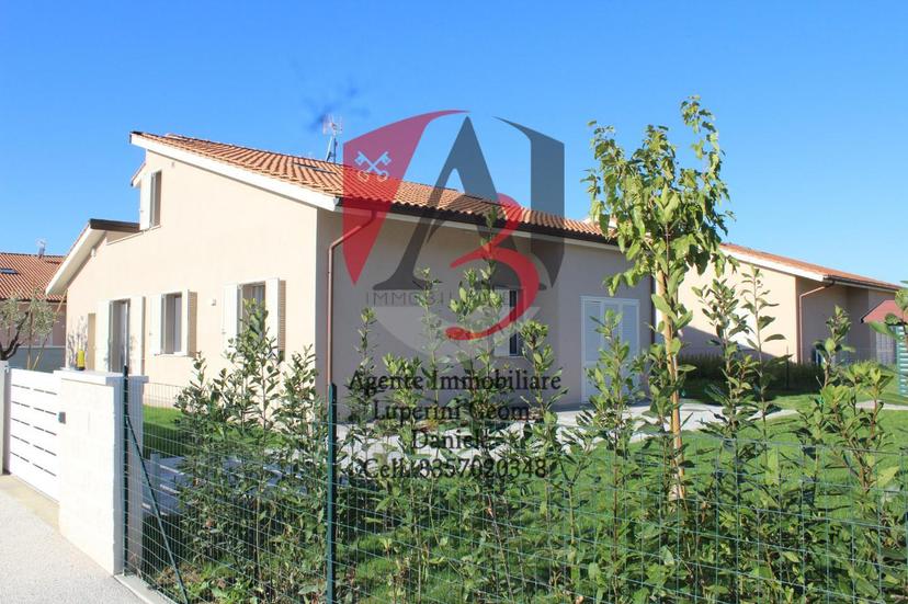 Villa bifamiliare, San Giuliano Terme — foto 2 di 5