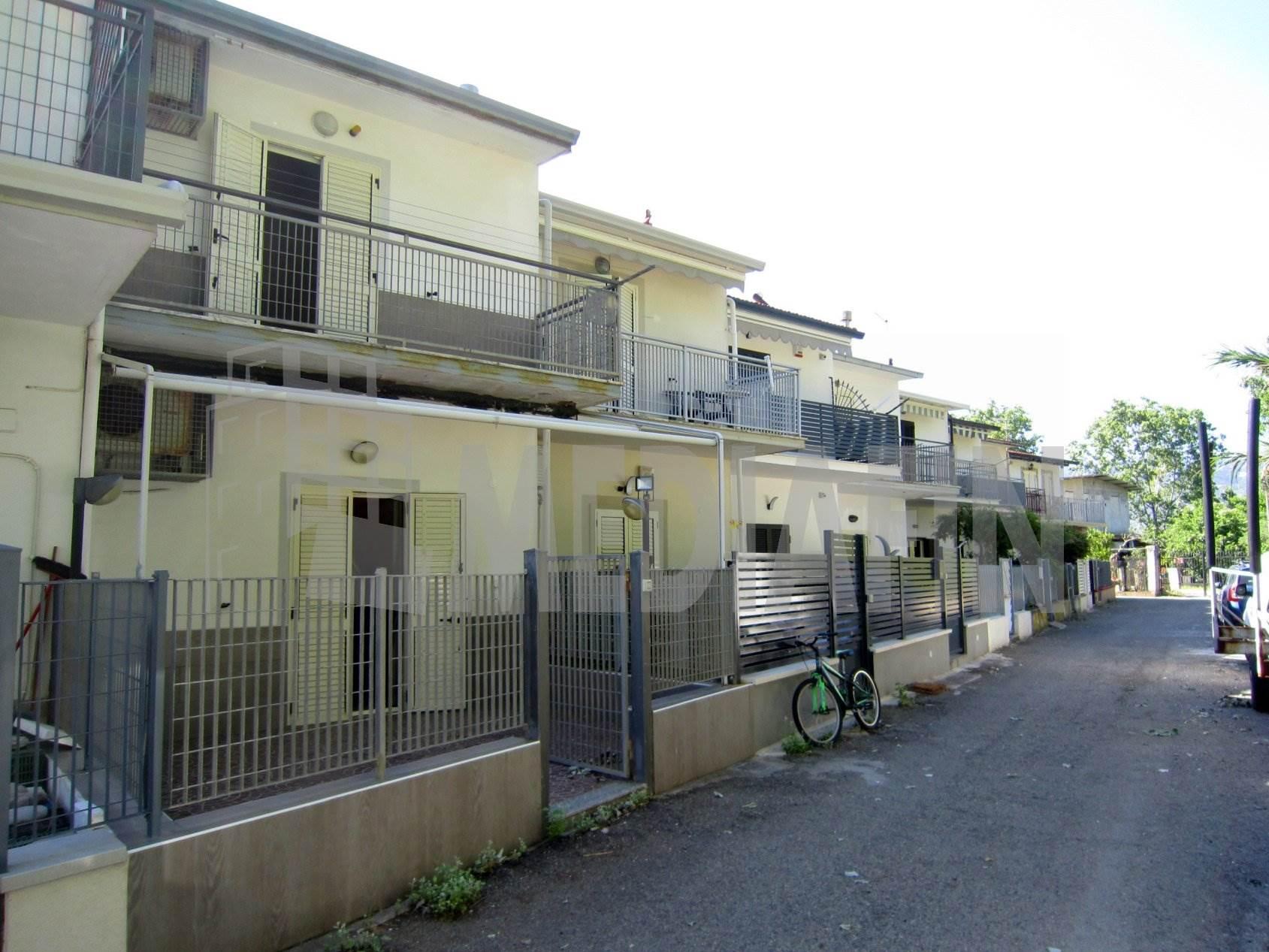 Villa a schiera in Contrada Momena, Corigliano-Rossano