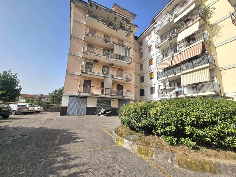 Quadrilocale in Via Ungari, Nocera Superiore