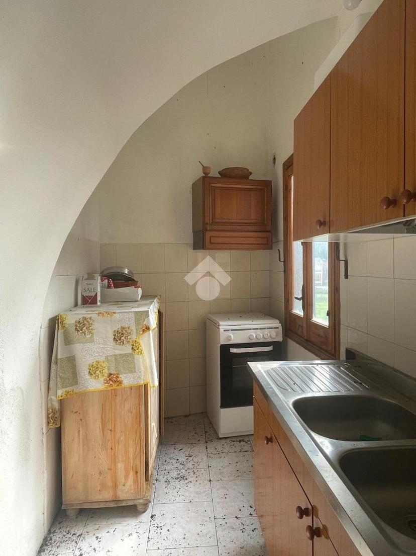 Casa indipendente in Strada Statale Tangenziale Ovest, Benevento — foto 2 di 5