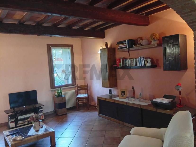 Villa, Ostiglia — foto 3 di 5