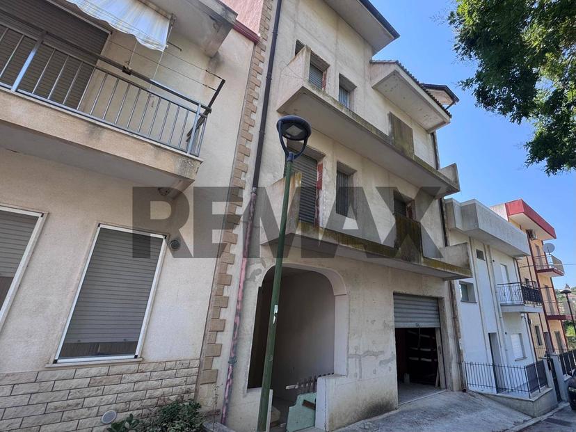 Casa indipendente in Via G. Verga Snc, Salemi — foto 2 di 5