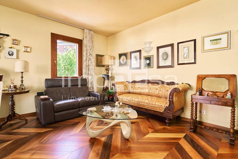 Quadrilocale in Via Stocco 10, Caerano di San Marco — foto 2 di 5