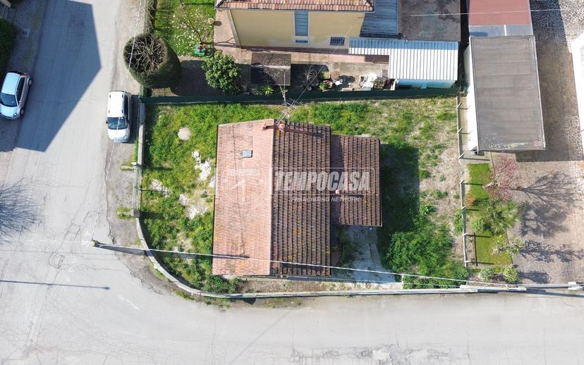 Trilocale in Via San Bernardino, Campagnola Emilia — foto 4 di 5