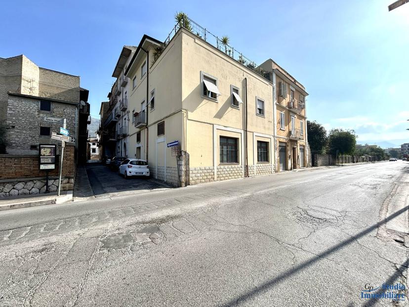Casa indipendente in Nino Bixio 13, Fondi — foto 4 di 5