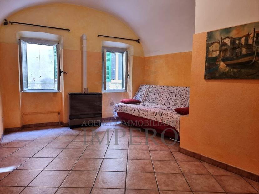 Villa a schiera in Salita alle Mura 17, Ventimiglia — foto 3 di 5