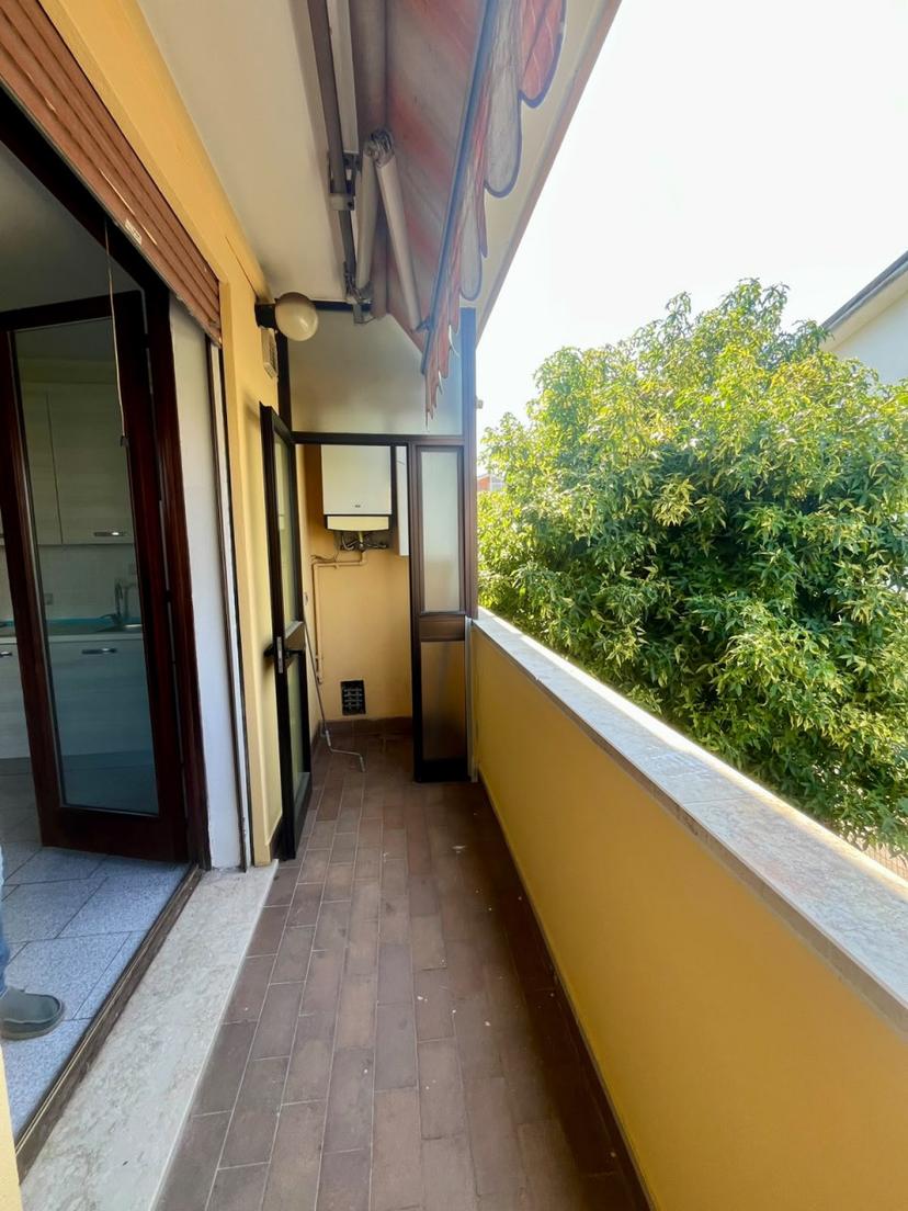 Trilocale in Via Enrico Fermi, Due Carrare — foto 4 di 5