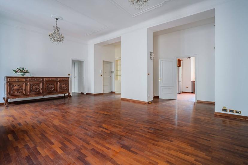 Appartamento in Via Bartolomeo Panizza 4, Milano