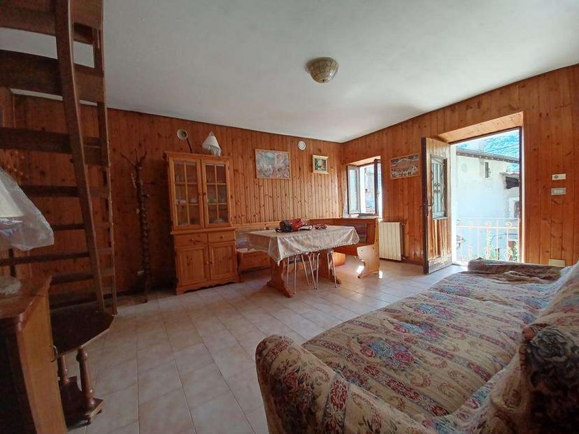Porzione di casa, Dongo — foto 4 di 5