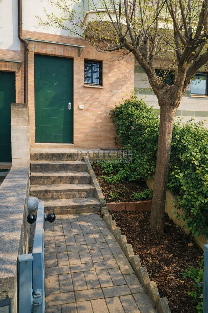 Villa a schiera in Via Losi, Asciano — foto 4 di 5