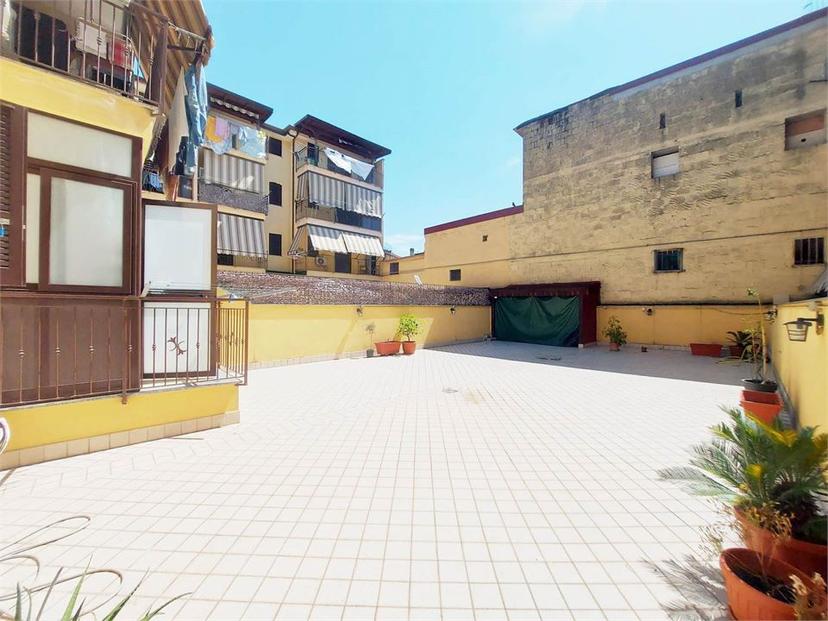 Quadrilocale in Via San Nicola 28, Orta di Atella