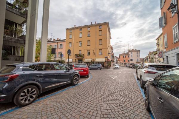 Trilocale in Borgo delle Grazie, Parma