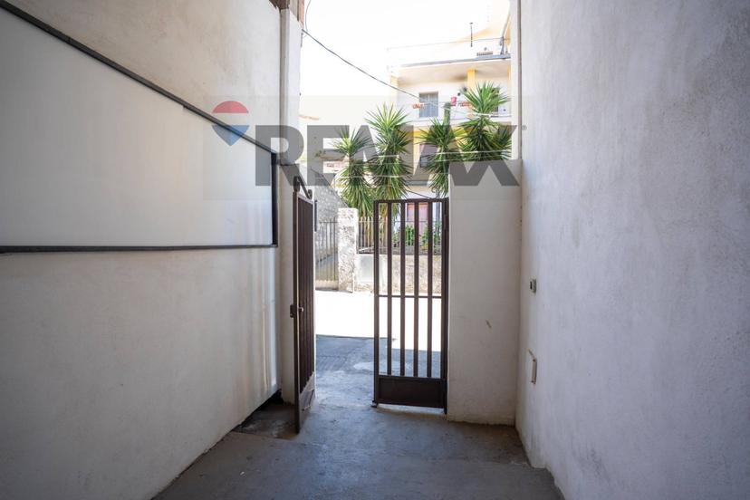 Quadrilocale in Via Salvatore Borzi 16, Santa Maria di Licodia — foto 3 di 5