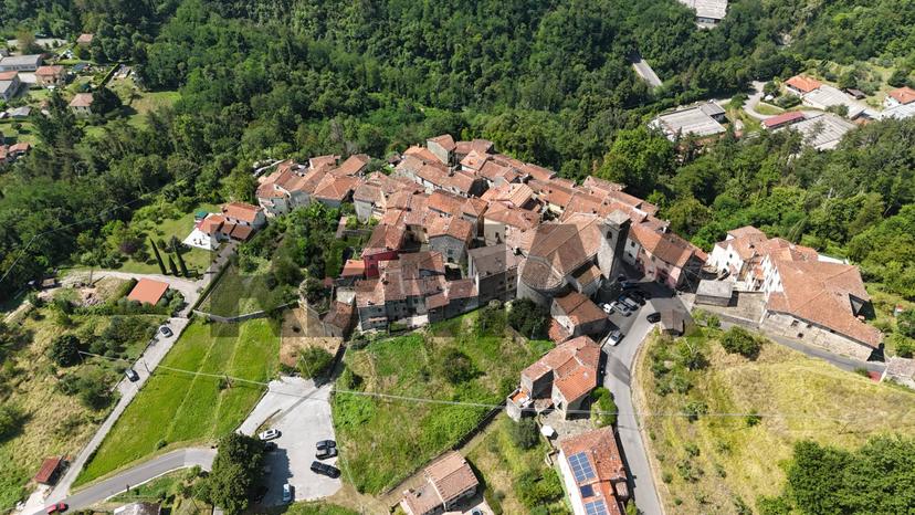Casa indipendente, Bagni di Lucca