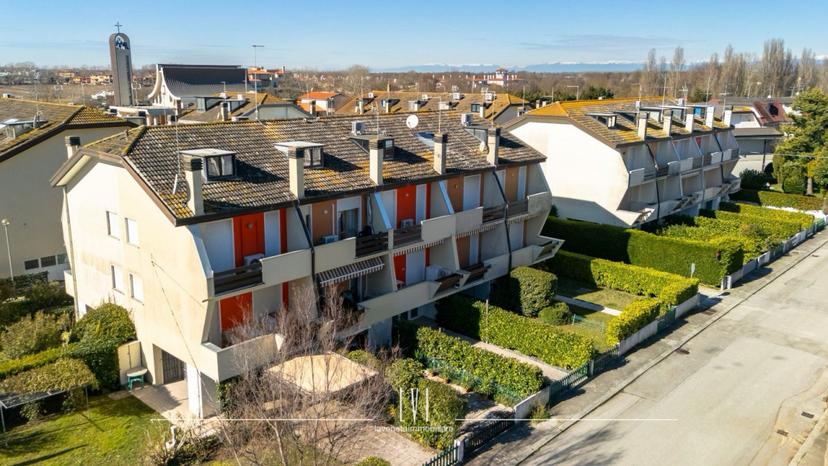 Villa a schiera in Via Vasco De Gama 3, Caorle — foto 4 di 5