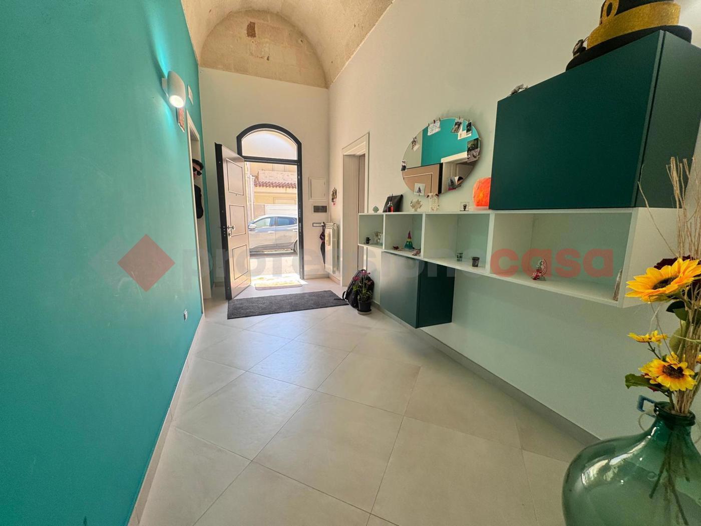 Casa indipendente in Via Trieste  49, Pulsano