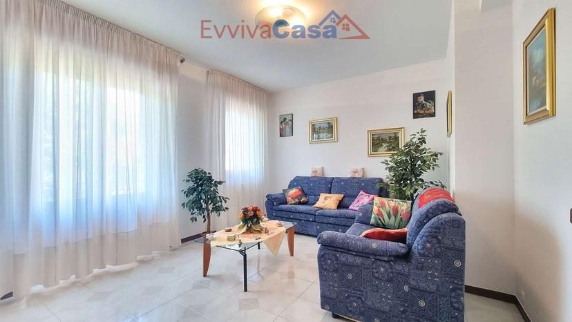Appartamento in Via Roncaglia 17, San Lorenzo in Campo — foto 4 di 5