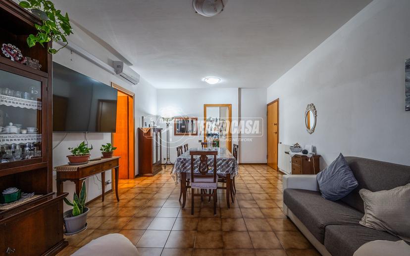 Trilocale in Via Don Luigi Sturzo 4, Casalgrande — foto 5 di 5