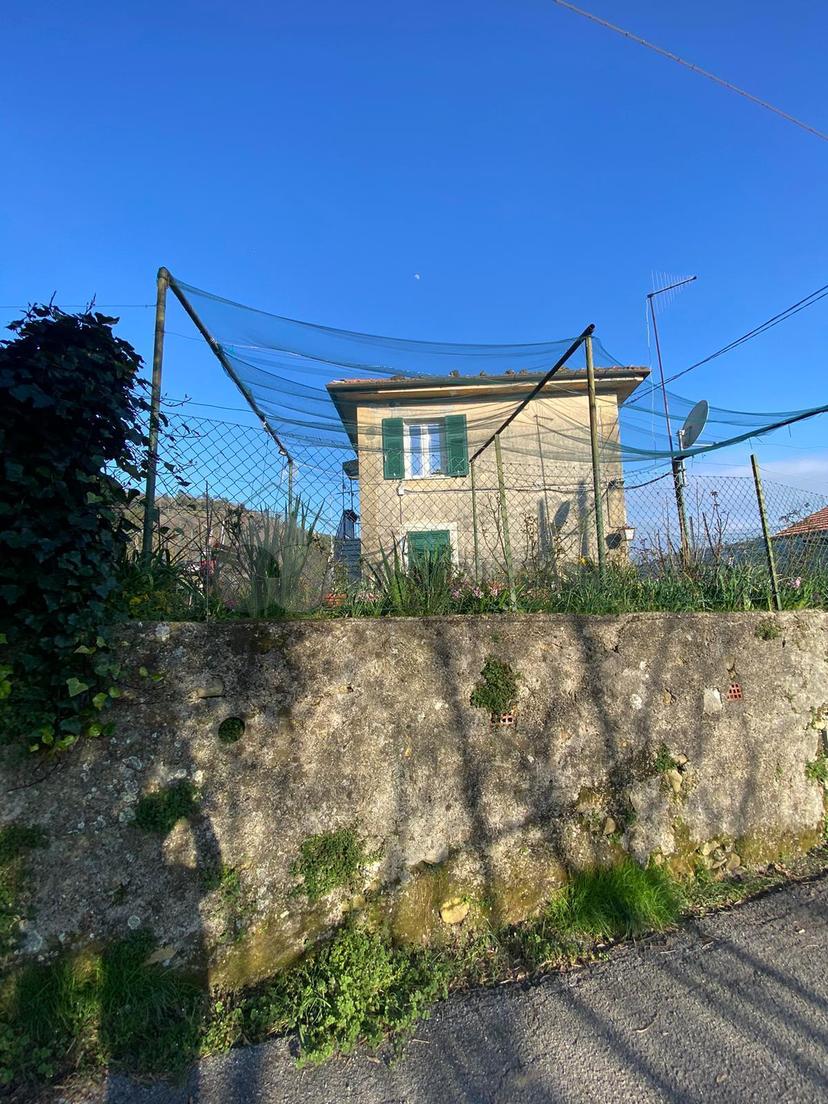 Villa a schiera in Via San Rocco 9, Follo — foto 3 di 5