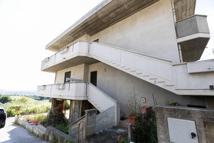 Casa indipendente in Via Magazzeno 11, Cappelle sul Tavo — foto 4 di 5