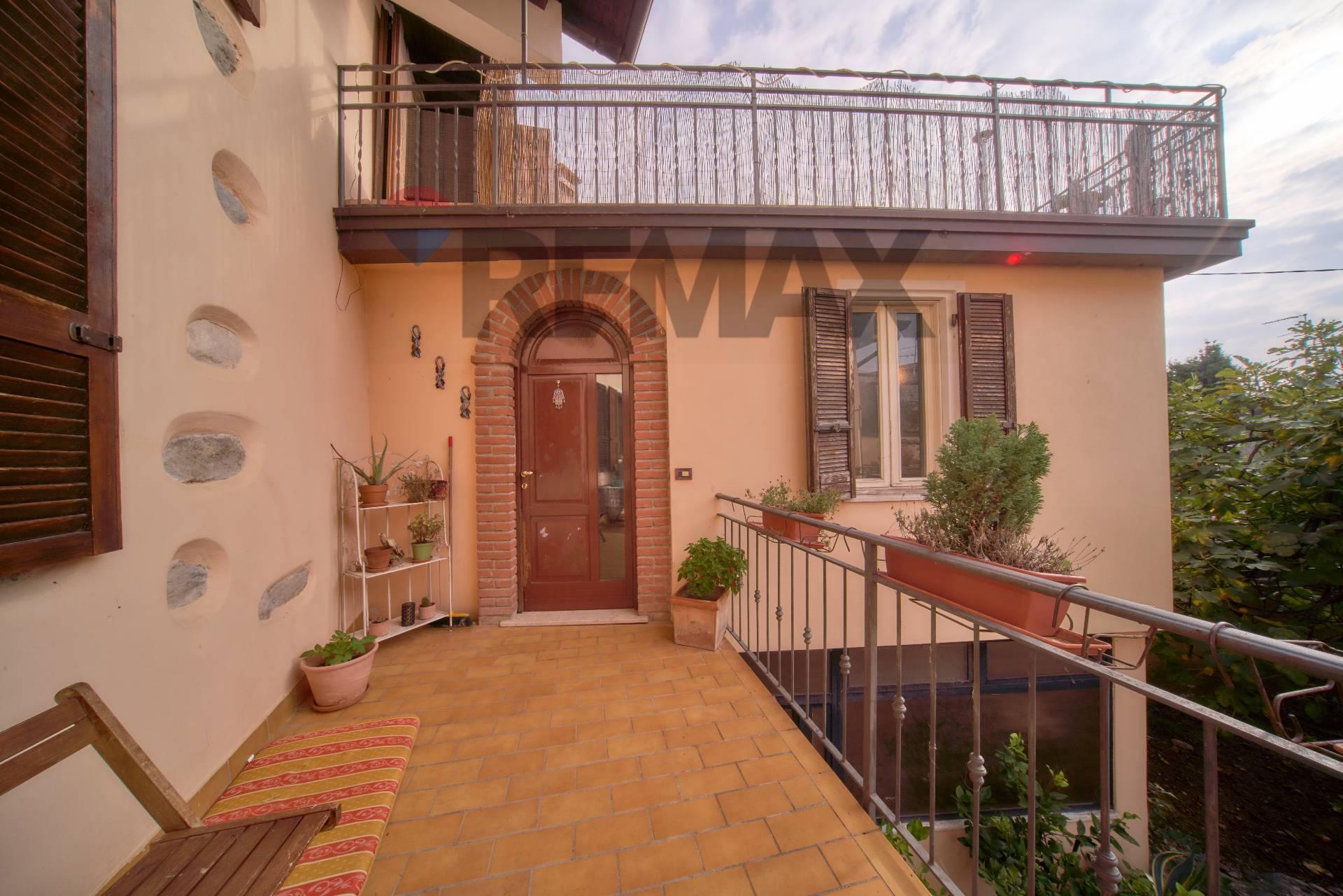 Casa indipendente in Via Giuseppe Zanardelli 28, Polpenazze del Garda