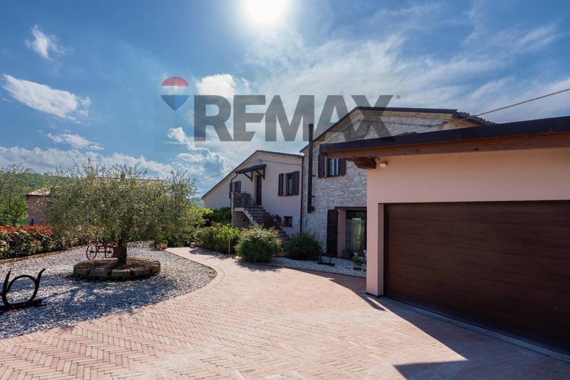 Villa in Fraz. Costa 125, Arcevia — foto 5 di 5