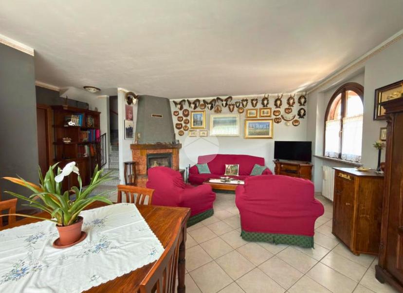 Villa a schiera in Via Guglielmo Marconi 23, Borgo Vercelli — foto 4 di 5