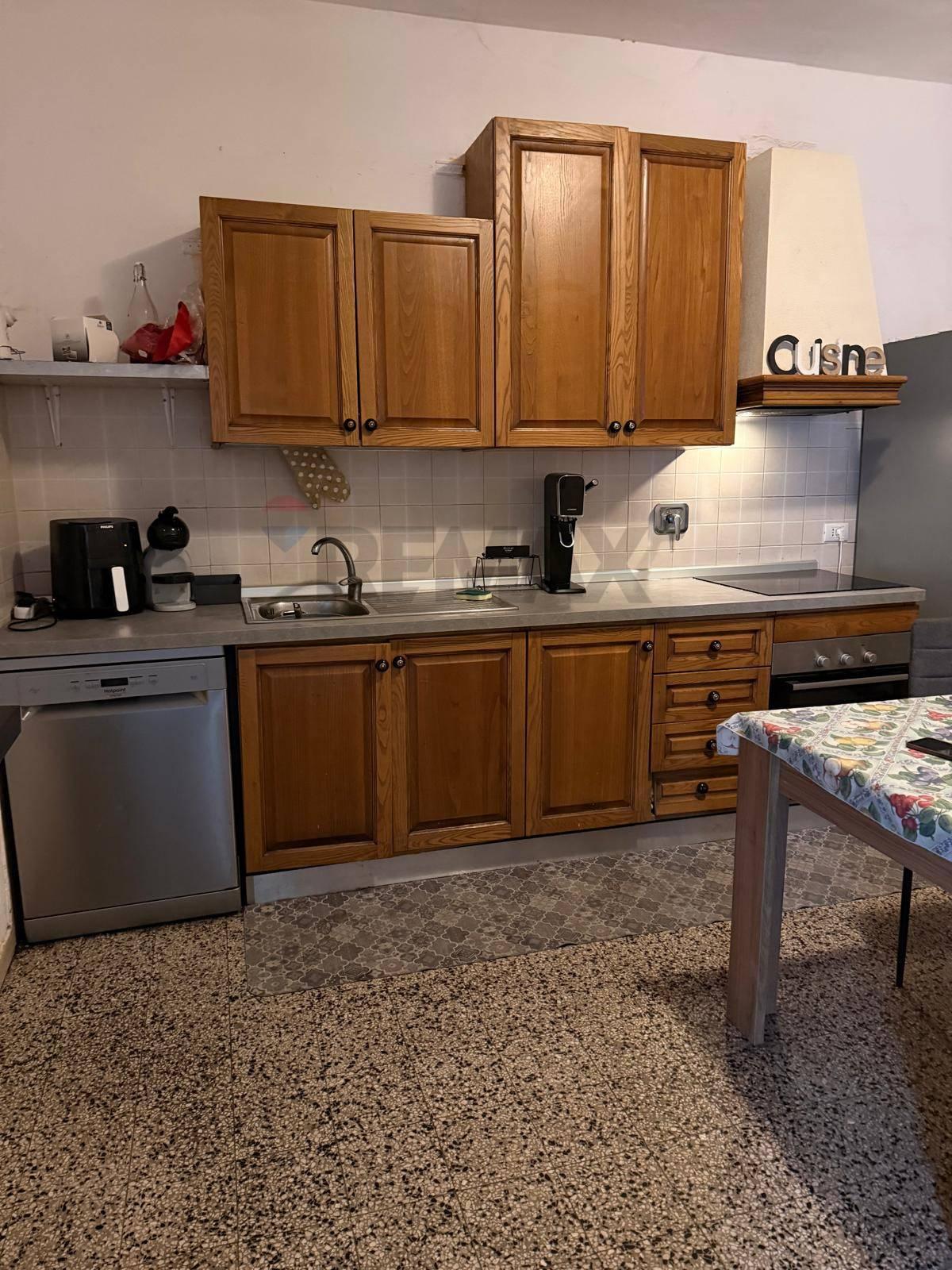 Casa indipendente in 977r+Vwg Carcare, Provincia di Savona, Carcare