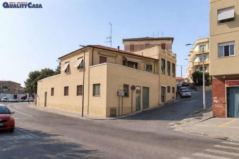 Villa, Ancona — foto 2 di 5