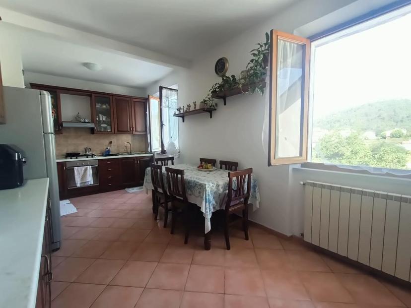 Porzione di casa in a Dogana 96, Luni