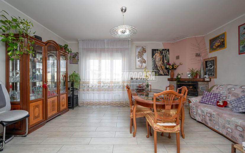 Trilocale in Via Pietri 19/a, Castellarano — foto 4 di 5