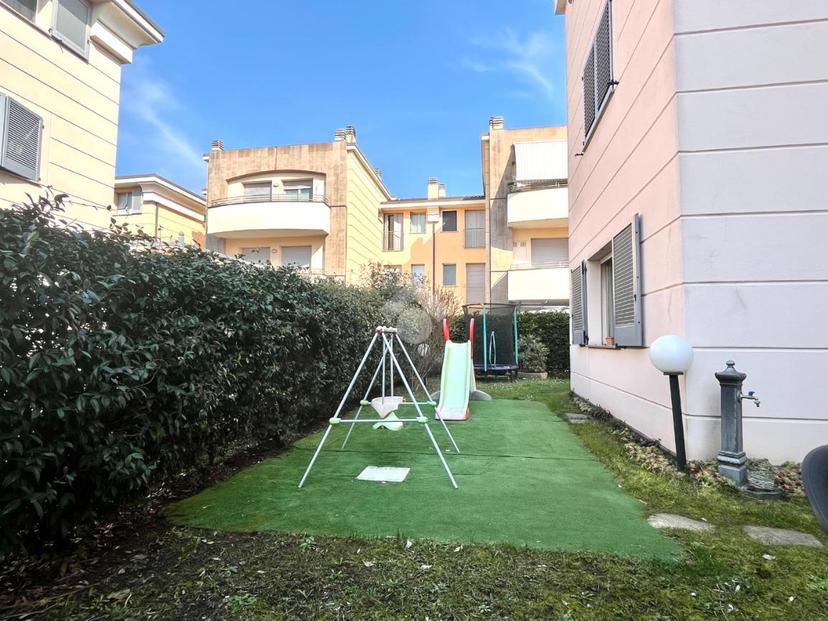 Trilocale in Via Comasina 44, Verano Brianza — foto 5 di 5