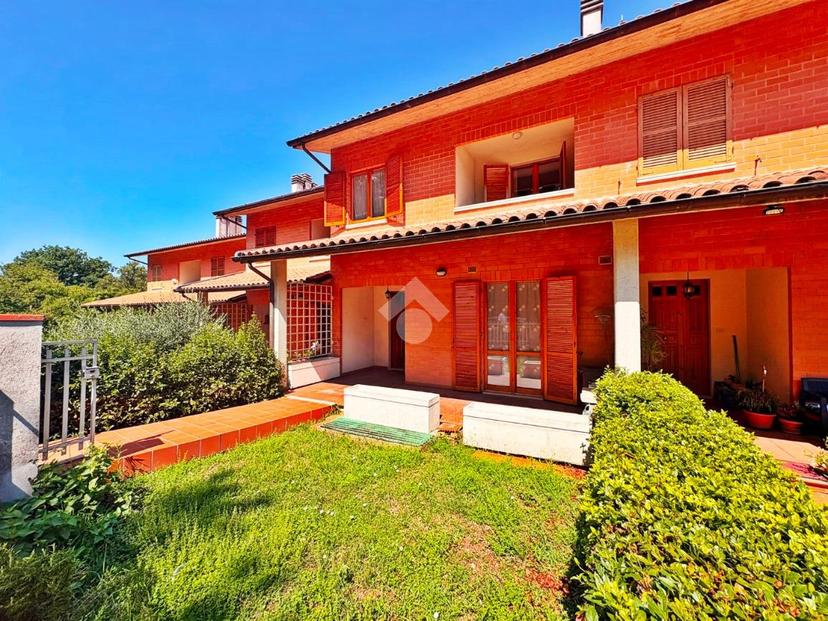 Villa a schiera in Via Battisti 16, Cerreto d'Esi — foto 2 di 5