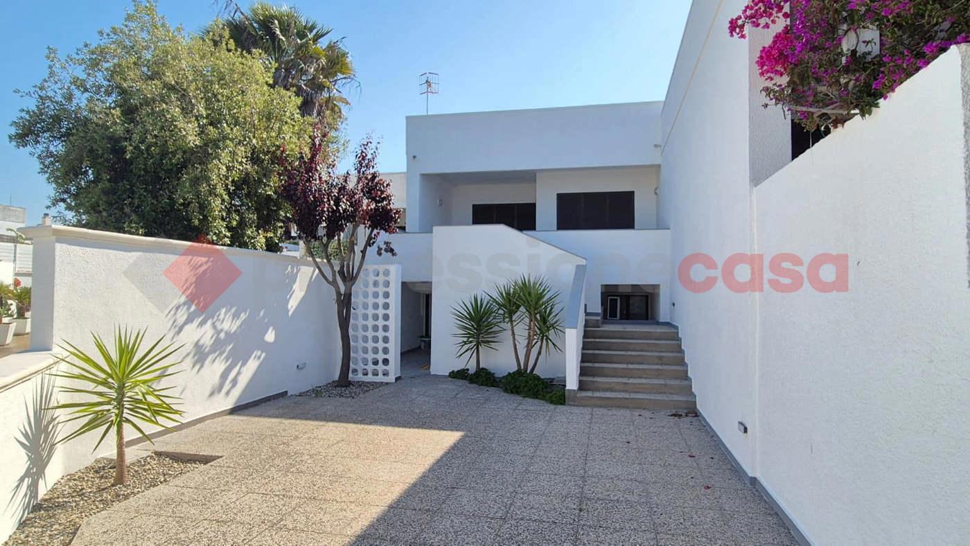 Casa indipendente in Contrada Capitolo ., Monopoli