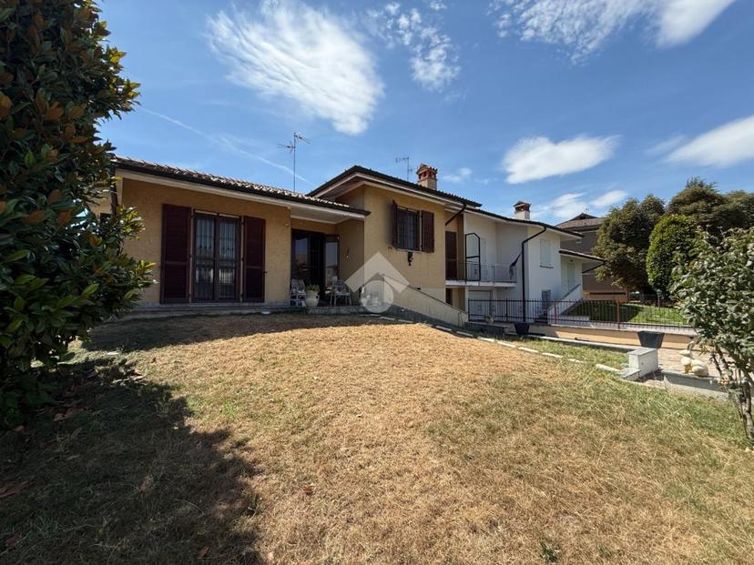 Villa in Via Bonomelli 3, Pandino — foto 4 di 5