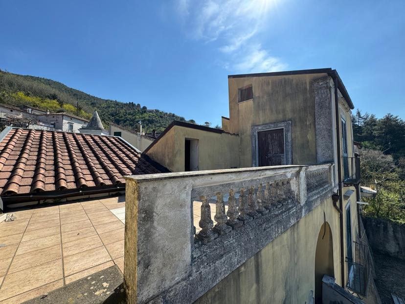 Casa indipendente in Via Raffaele Lambiase 3, Cava de' Tirreni — foto 3 di 5