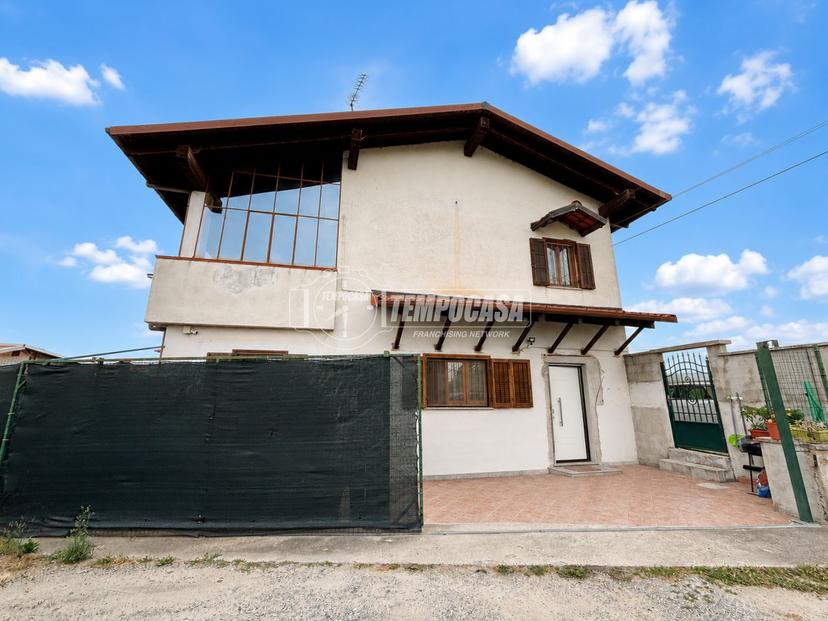 Casa indipendente in Strada Vecchia Livorno, Cigliano — foto 4 di 5