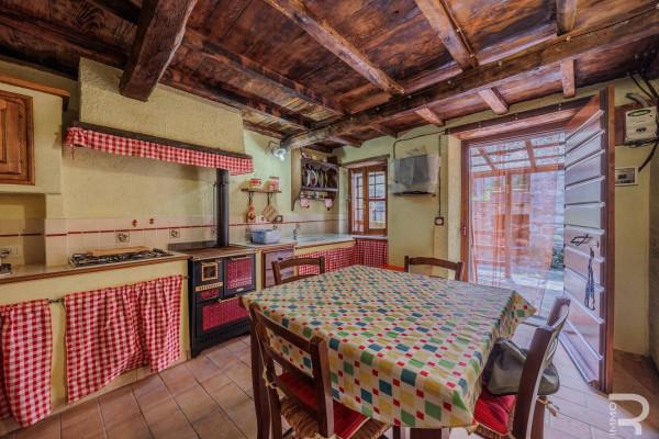 Villa a schiera in Località Zarli, Stazzema — foto 3 di 5
