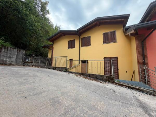 Villa a schiera in Via Inarca 4, Proserpio — foto 4 di 5