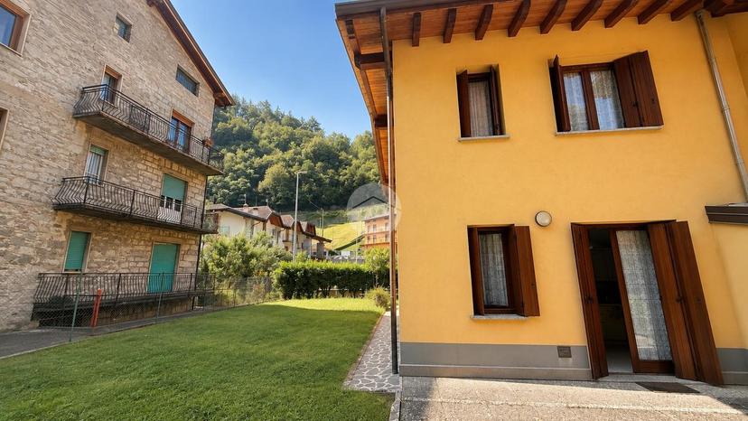 Villa a schiera in Via Cesare Battisti 14, Breno — foto 2 di 5