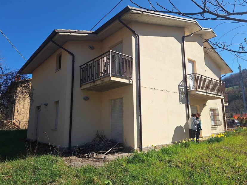 Villa bifamiliare, Pieve Torina — foto 2 di 5