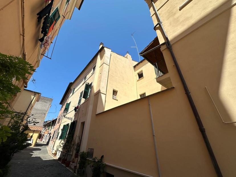 Attico in Via Camillo Benso Conte di Cavour 32, Monterotondo — foto 2 di 5