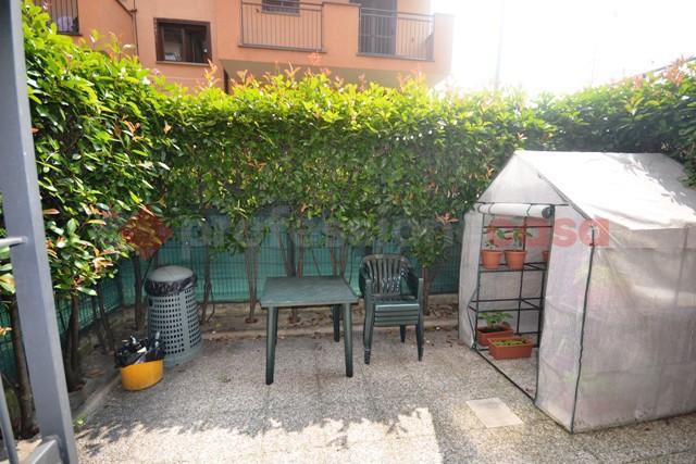 Trilocale in Via Genova  3, Pioltello