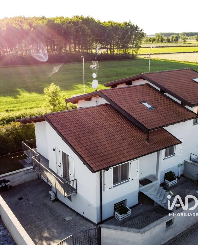 Villa in Via Liberali 33/I, Gravellona Lomellina — foto 3 di 5