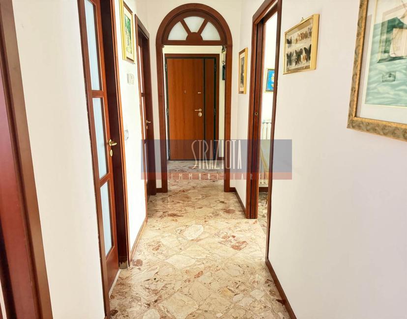 Quadrilocale, Modugno