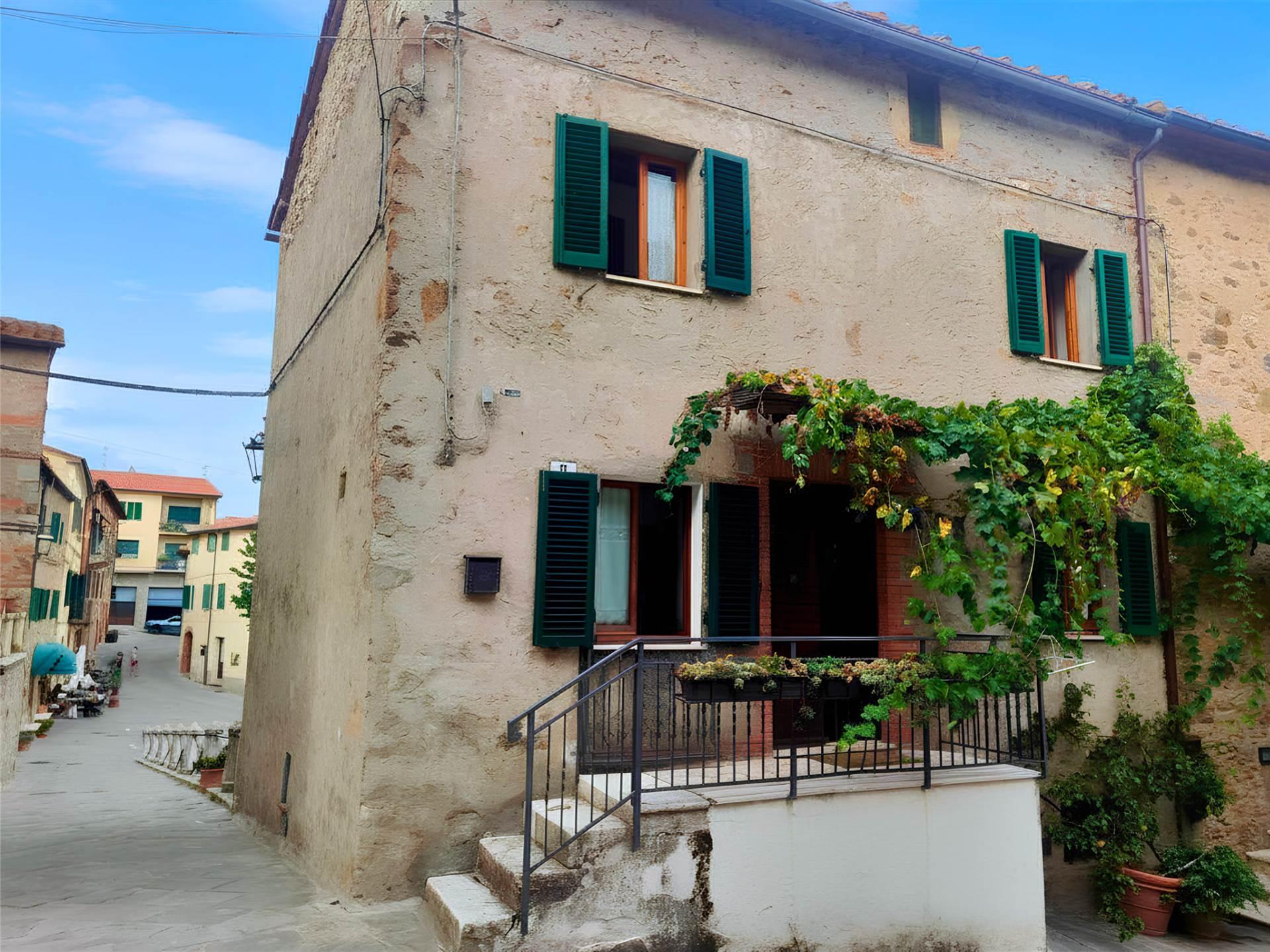 Appartamento in Via San Giovanni, Castiglione d'Orcia